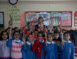 Öğrencilere Diş Taraması