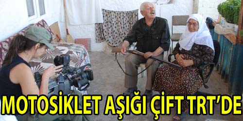 Yaşlı Çiftin Motosiklet Tutkusu