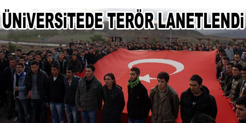 Üniversite Şehitler İçin Yürüdü