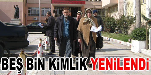 Vatandaş, Kimlik Yeniliyor