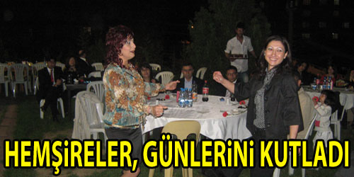 Hemşirelerden Eğlenceli Kutlama