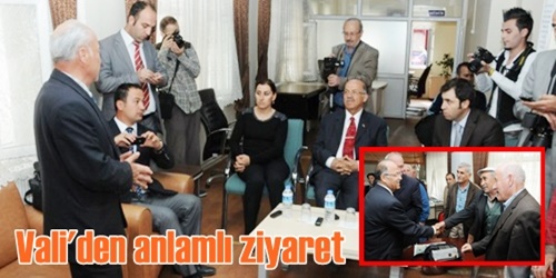 Yaşlıları ziyaret etti