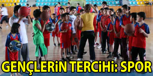Gençler Sporu Tercih Ediyor