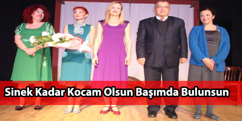 TİYATRO İZLEYENLERİ BÜYÜLEDİ