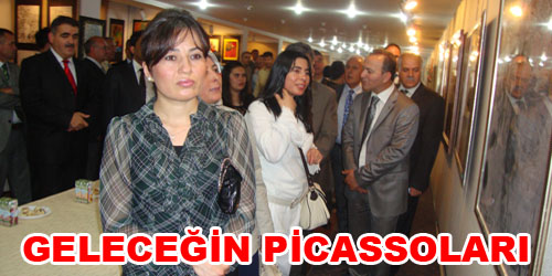 Sanat Altın Bileziktir