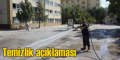 Temizlik Yapıyorlar
