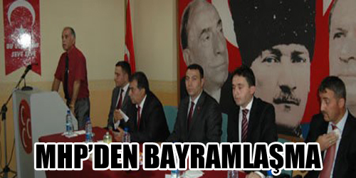 BAYRAMLAŞMAYA KATILIM BÜYÜK OLDU 