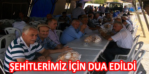 Şehitler İçin Tören