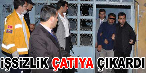 İşsiz Adam Çatıdan Atlıyordu