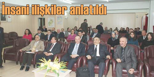 İnsan İlişkileri Anlatıldı